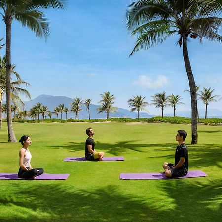 Melia Vinpearl Cam Ranh Beach Resort Exteriör bild