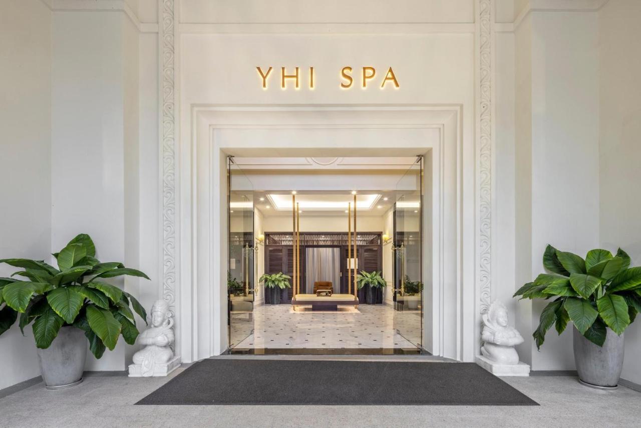 Melia Vinpearl Cam Ranh Beach Resort Exteriör bild