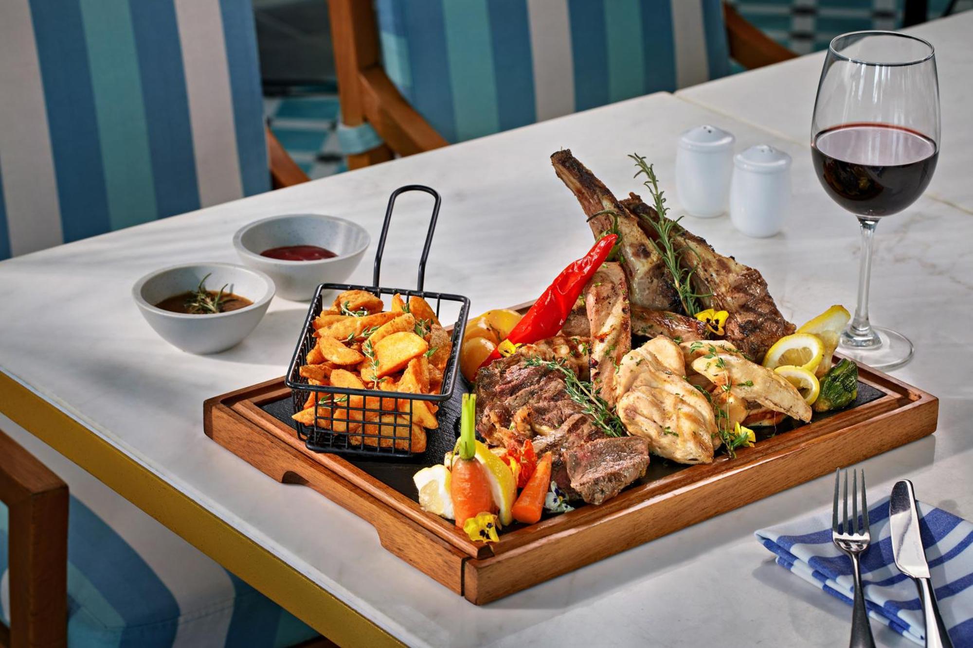 Melia Vinpearl Cam Ranh Beach Resort Exteriör bild